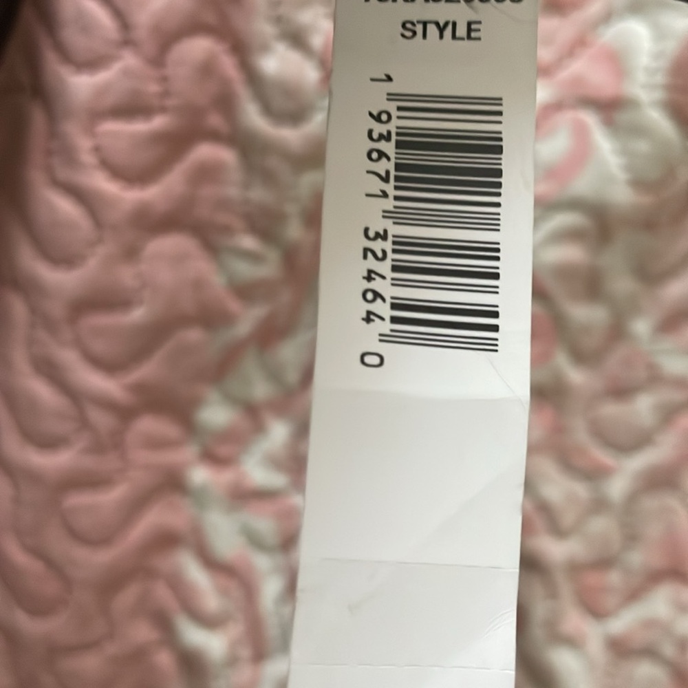 Calvin Klein Black Leather Belt with Reversible Design - Picture 7 of 7